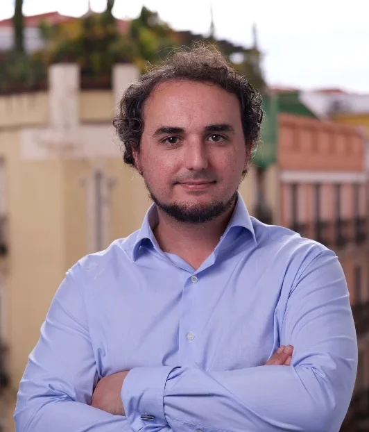 rafael medina contactar